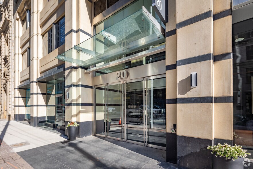 More Photos Of 20 Adelaide St E, Toronto Office For Lease