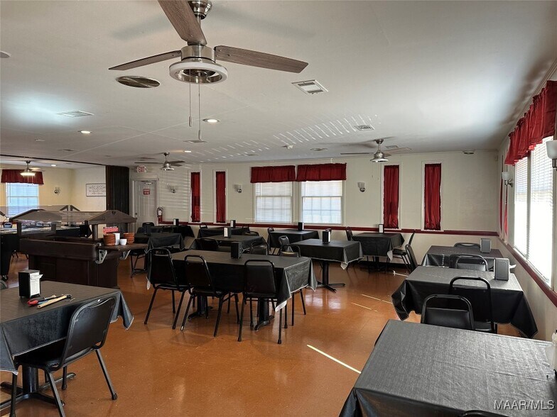 More Photos Of 2203 Highway 134, Kinston Restaurant For Sale