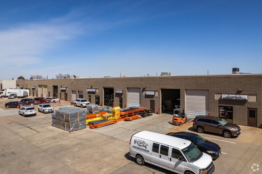 More Photos Of 5850 E 58th Ave, Commerce City Warehouse For Lease