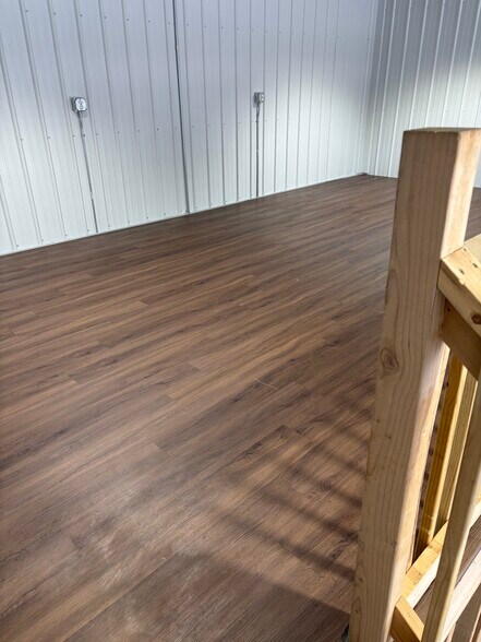 More Photos Of 15195 Boulder Ct, Rosemount Self Storage For Lease