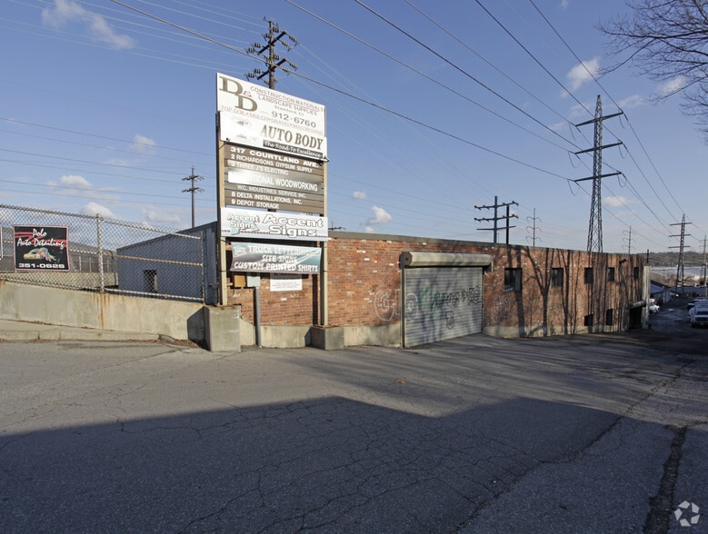 Primary Photo Of 317 Courtland Ave, Stamford Warehouse For Lease