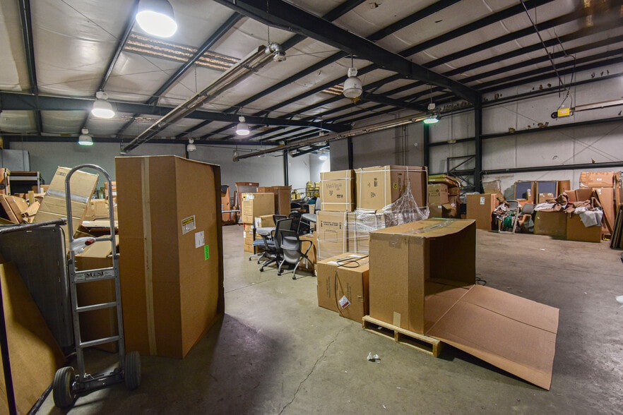 More Photos Of , Tuscaloosa Unknown For Sale