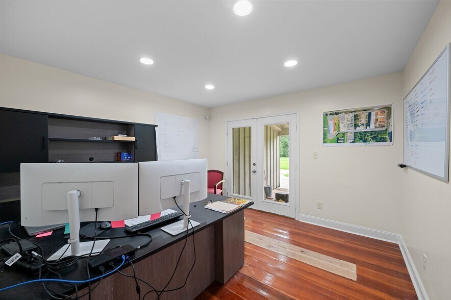 More Photos Of 7555 Half Mile Rd, Irvington Service For Sale