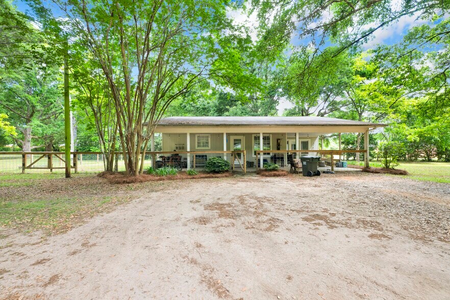 More Photos Of 19205 State Highway 181, Fairhope Office For Sale