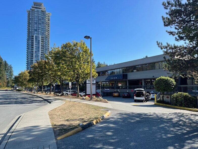 Primary Photo Of 3030 Lincoln Ave, Coquitlam General Retail For Lease