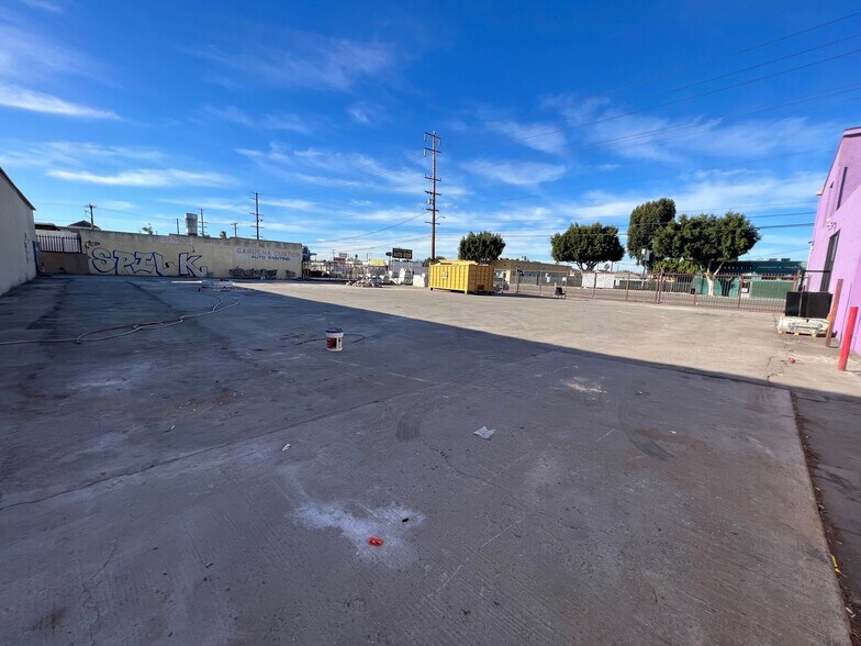 More Photos Of 14600 S Western Ave, Gardena Manufacturing For Lease