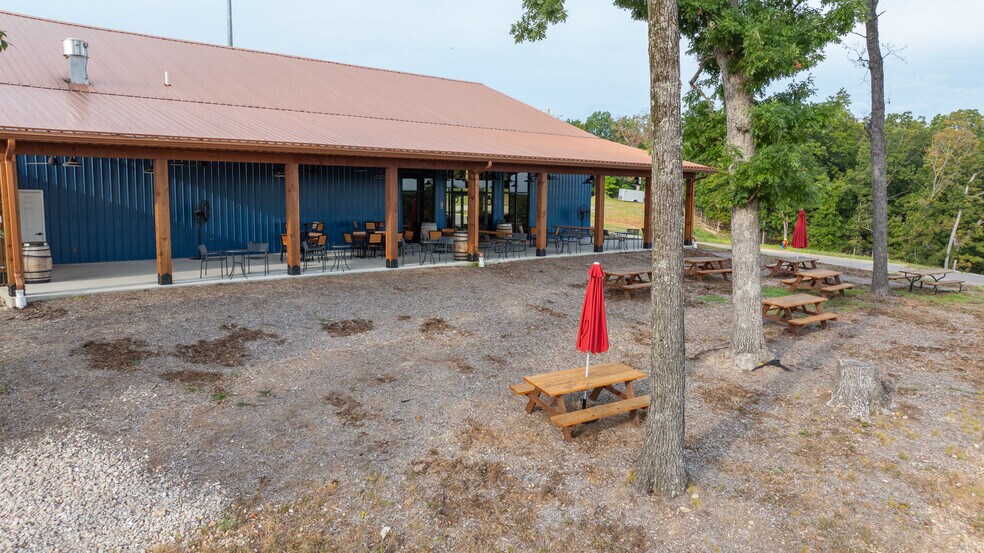 More Photos Of 100 Grand Vintners Lane, Lake Ozark Winery Vineyard For Sale