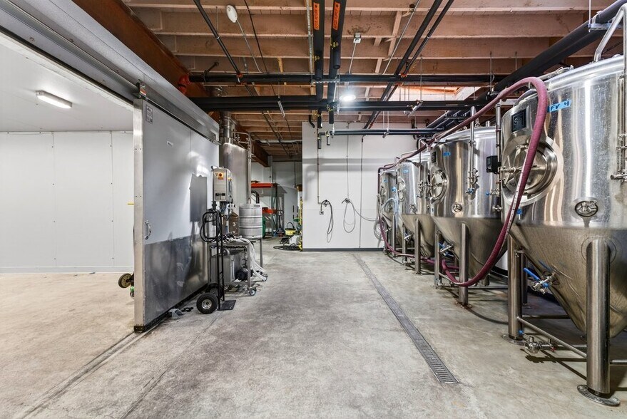 More Photos Of 625 Main St, Watsonville Freestanding For Sale