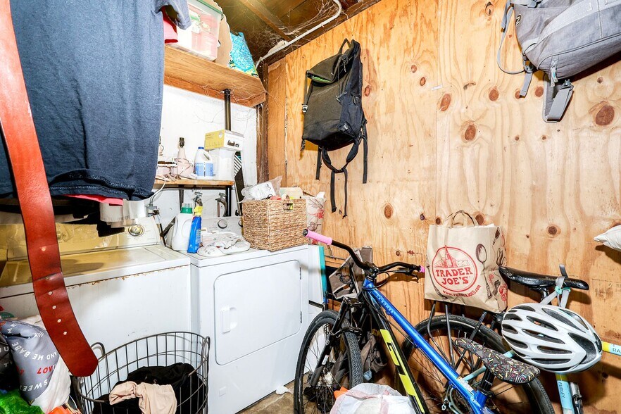 More Photos Of 4918 Del Monte Ave, San Diego Multifamily For Sale