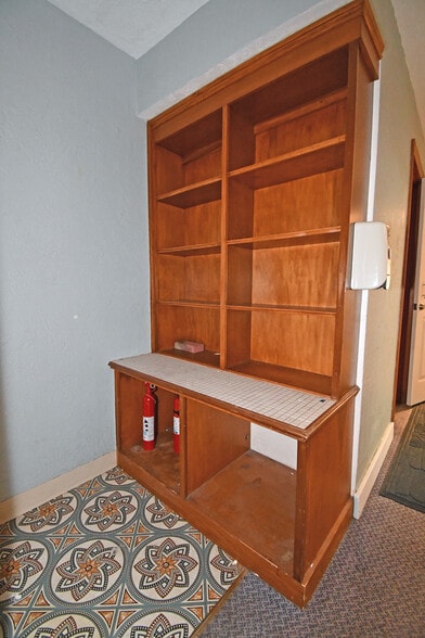 More Photos Of 1206 Brookline Blvd, Pittsburgh Medical For Sale