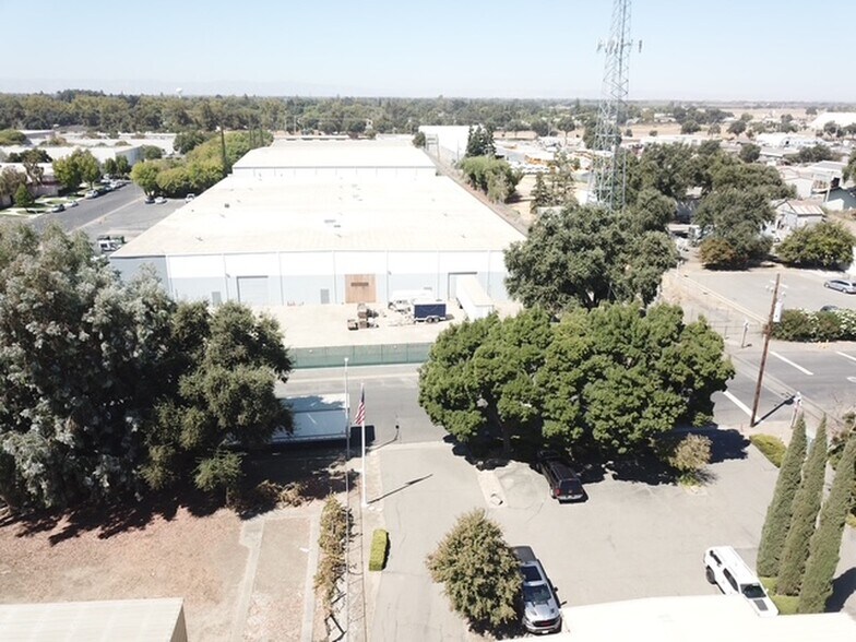 More Photos Of 109 Harter Ave, Woodland Industrial For Sale