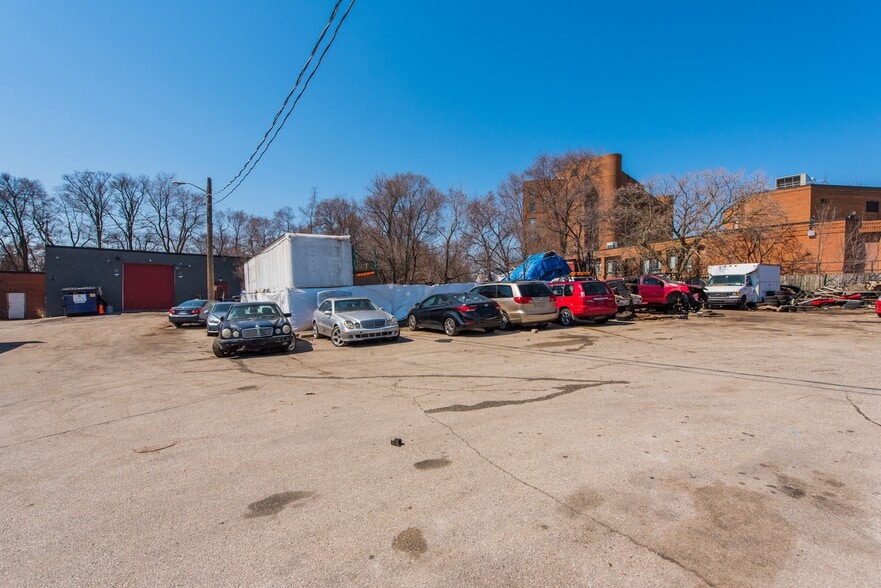 More Photos Of , Toronto Unknown For Sale