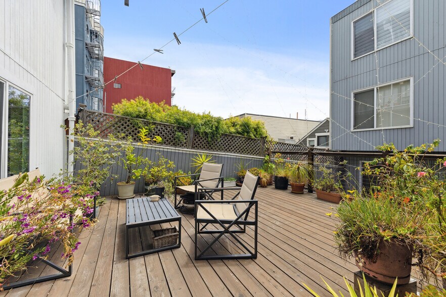More Photos Of 278 States St, San Francisco Apartments For Sale