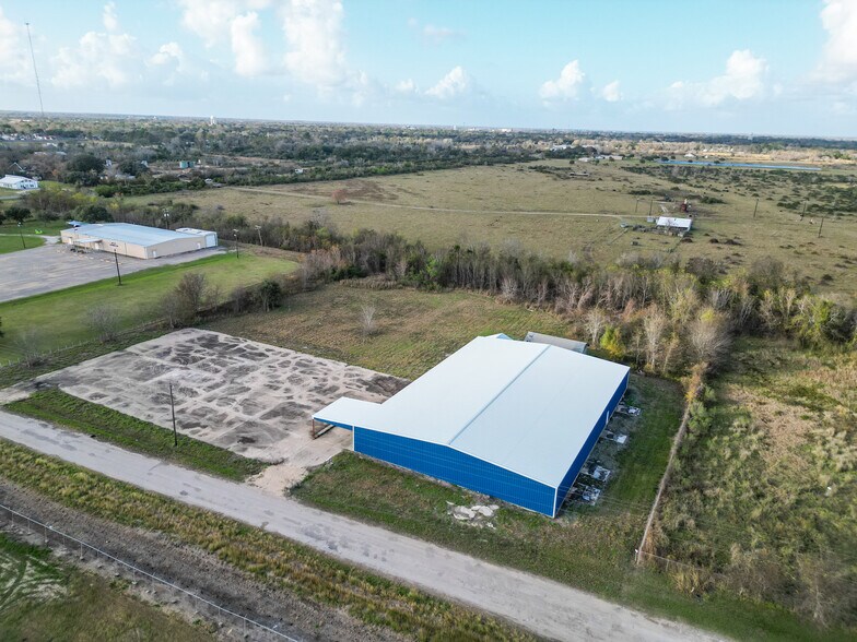 More Photos Of 149 County Road 219, Bay City Warehouse For Sale