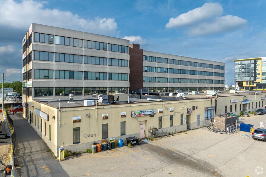 More Photos Of 1315 Finch Ave W, Toronto Medical For Lease