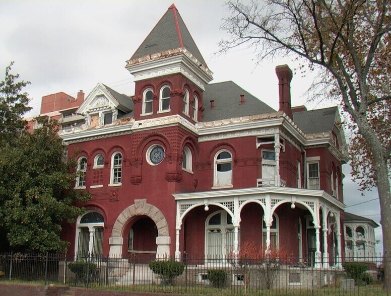More Photos Of 756 Jefferson Ave, Memphis Office For Sale