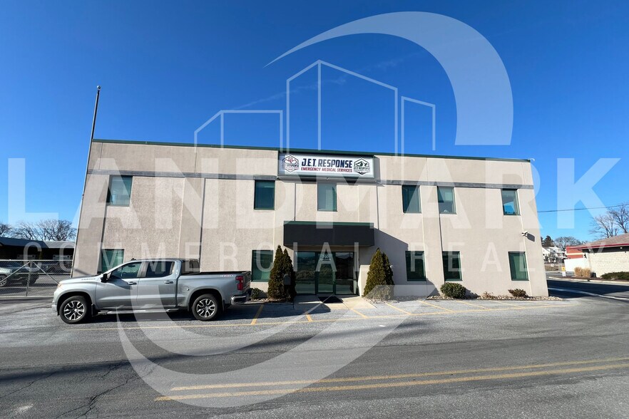 More Photos Of 700 Ayers Ave, Lemoyne Office For Lease