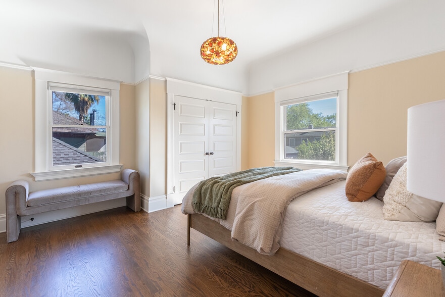 More Photos Of 2220 Capitol Ave, Sacramento Apartments For Sale