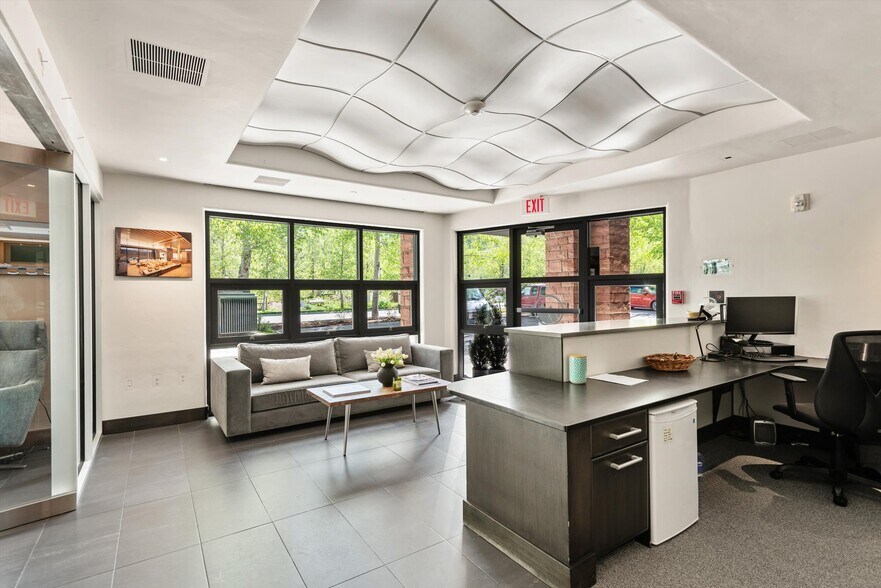 More Photos Of 601 Rio Grande Pl, Aspen Apartments For Sale