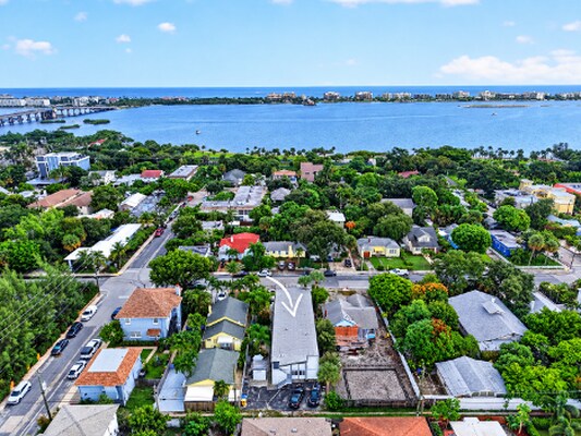 More Photos Of 309 S Palmway, Lake Worth Beach Multifamily For Sale