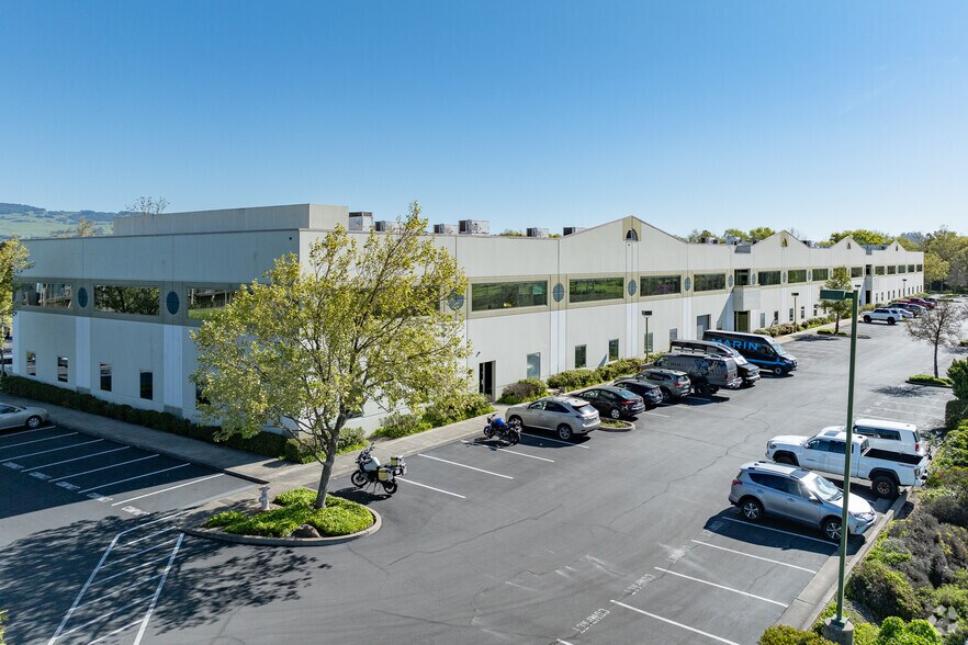 More Photos Of 1450 Technology Ln, Petaluma Warehouse For Lease
