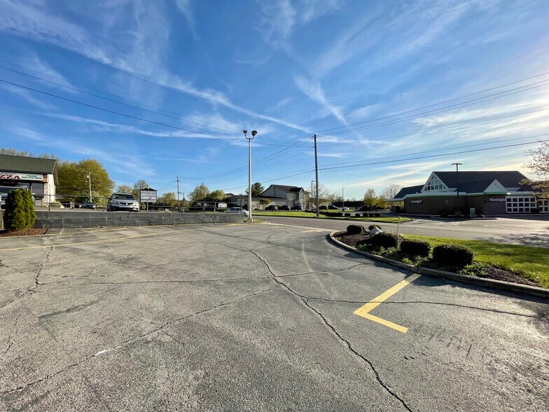 More Photos Of 695 Boardman Canfield Rd, Youngstown Land For Sale