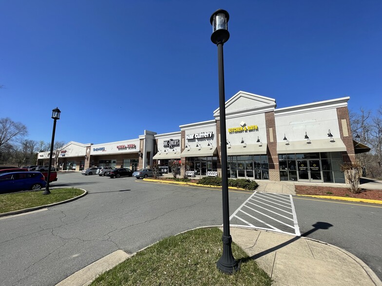 Primary Photo Of 10205-10221 Southpoint Pky, Fredericksburg Storefront Retail Office For Lease