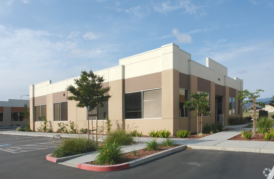 More Photos Of 6140 Hellyer Ave, San Jose Office Residential For Lease