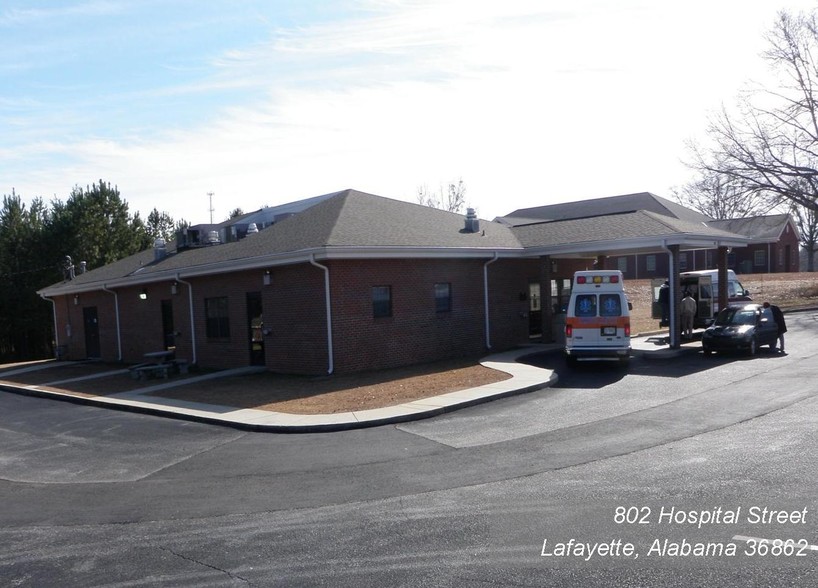 Primary Photo Of 802 Hospital St, Lafayette Medical For Lease