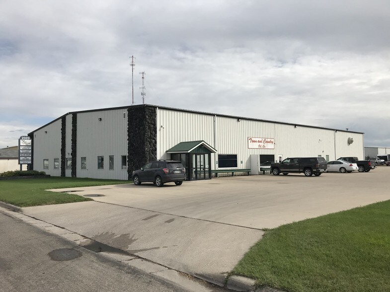 Primary Photo Of 2323 16th Ave S, Moorhead Warehouse For Sale