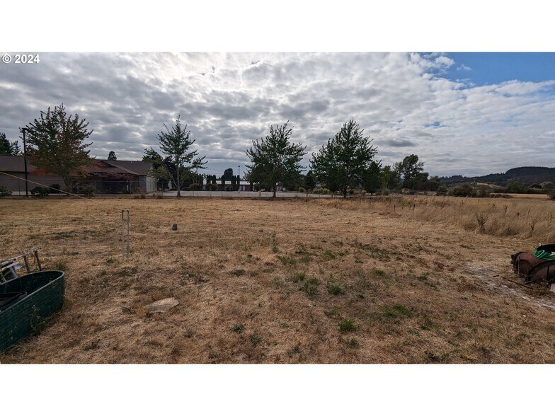 More Photos Of 819 W Main St, Sheridan Land For Sale