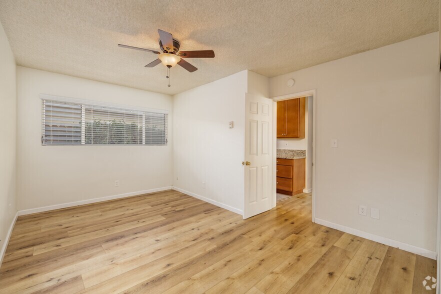 More Photos Of 3836 3rd Ave, San Diego Apartments For Sale