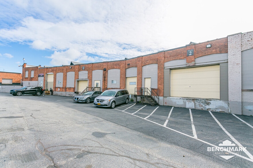 More Photos Of 410 Atlantic Ave, Rochester Warehouse For Lease