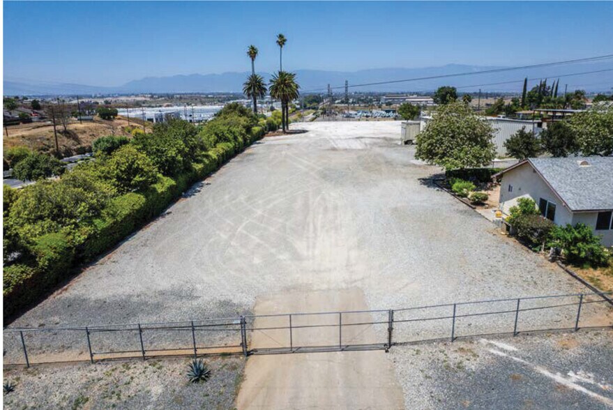 More Photos Of 21600 Walnut Ave, Grand Terrace Warehouse For Sale