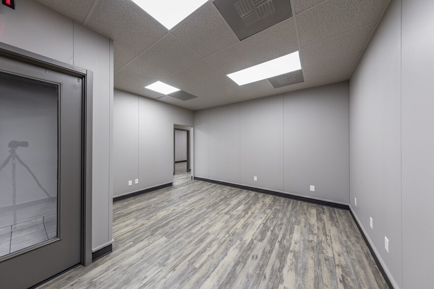 More Photos Of 4920 S Loop 289, Lubbock Office For Lease