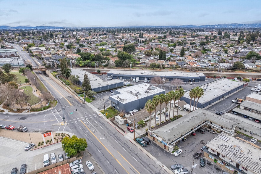 More Photos Of 1900 Lafayette St, Santa Clara Loft Creative Space For Sale