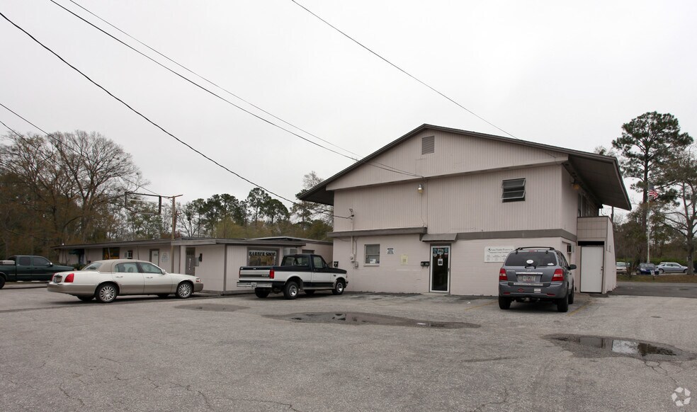 More Photos Of 5609-5611 Timuquana Rd, Jacksonville Unknown For Lease
