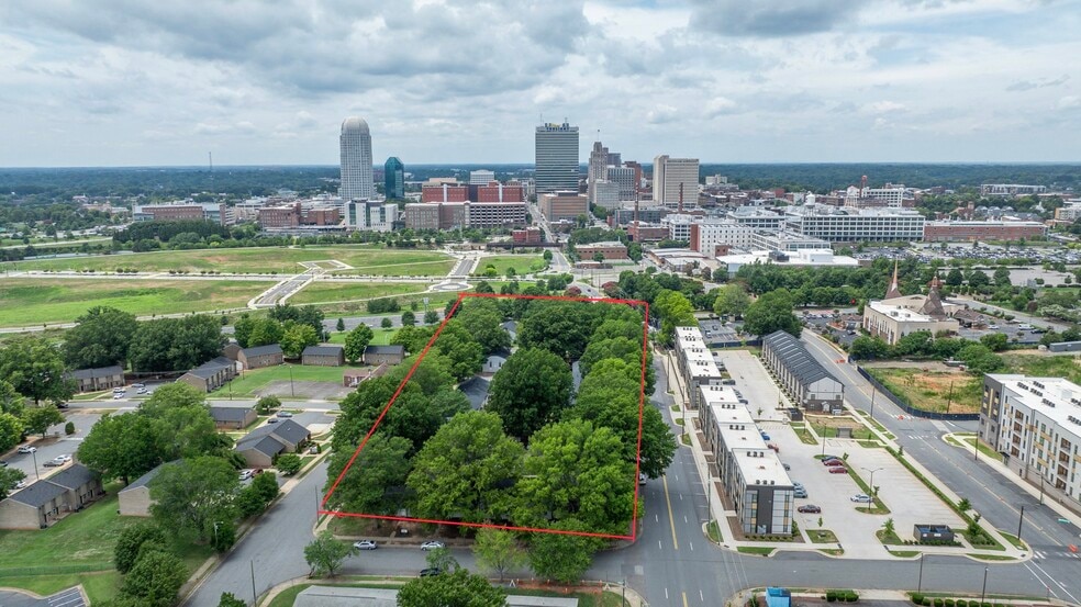 Primary Photo Of 915 E 2nd St, Winston-Salem Apartments For Sale