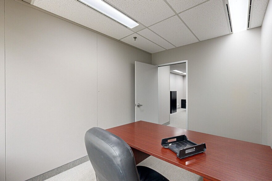 More Photos Of 45 Sheppard Ave E, Toronto Unknown For Lease