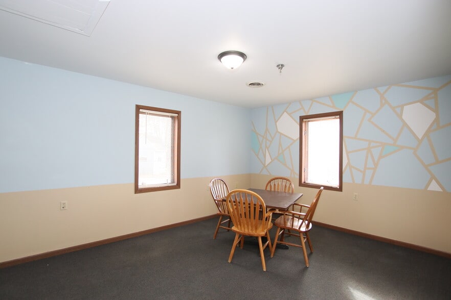 More Photos Of 496 Wisconsin Ct, Fond Du Lac Rehabilitation Center For Sale