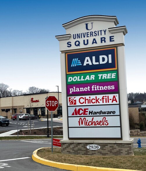 More Photos Of 2830-2832 Gracy Center Way, Coraopolis Unknown For Lease