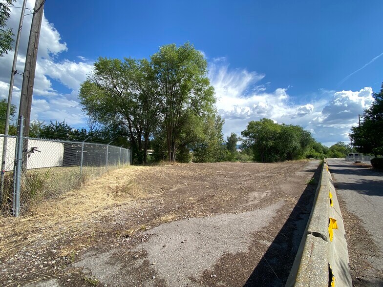 More Photos Of 1300 Clark Fork Dr, Missoula Freestanding For Sale