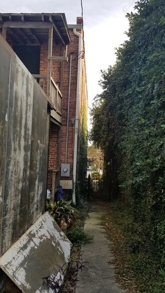 More Photos Of 2720 Cleveland St, Elloree Storefront Retail Residential For Sale