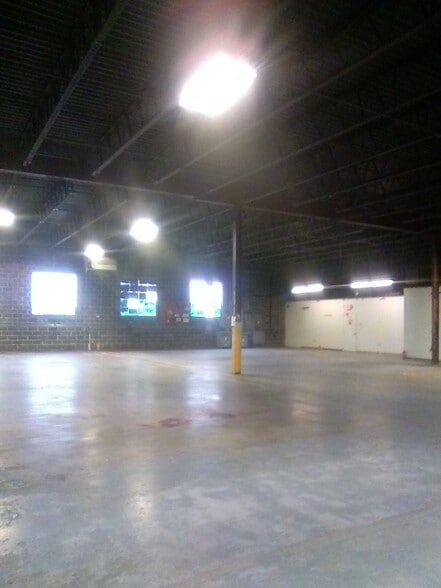 More Photos Of 1150 Sylvan St, Linden Warehouse For Sale