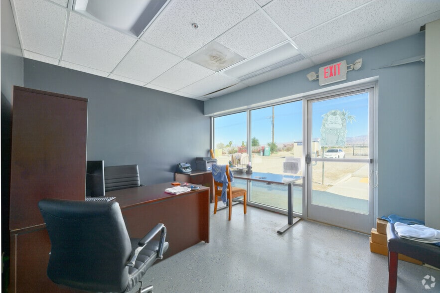 More Photos Of 84829 Avenue 48, Coachella Manufacturing For Sale