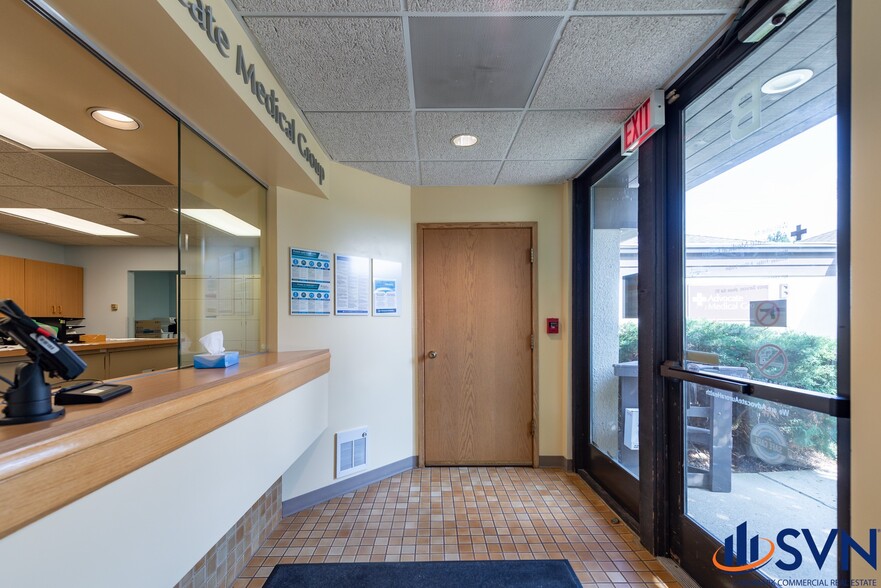 More Photos Of 2210 Dean St, St Charles Medical For Sale