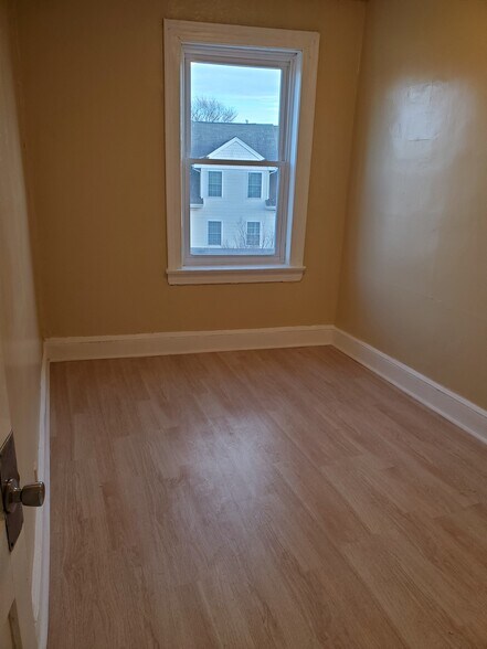 More Photos Of 379 OCEAN Ave, Jersey City Storefront Retail Residential For Sale
