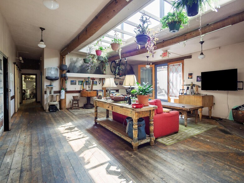 More Photos Of 4179 St Highway 68, Ranchos De Taos Industrial For Sale