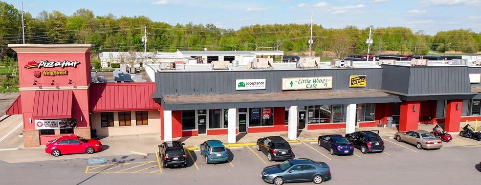 More Photos Of 2700-2790 Mahoning Ave NW, Warren Storefront For Lease