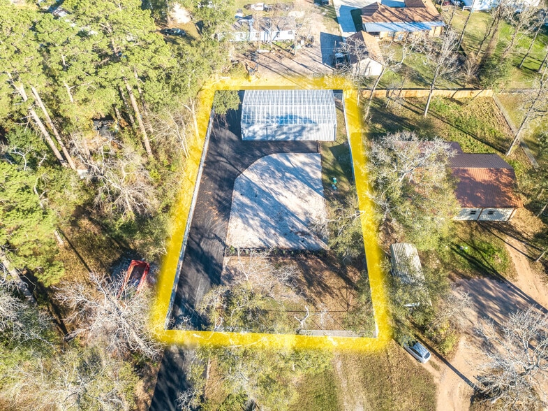 More Photos Of 33302 Sweetgum Ln, Magnolia Warehouse For Sale